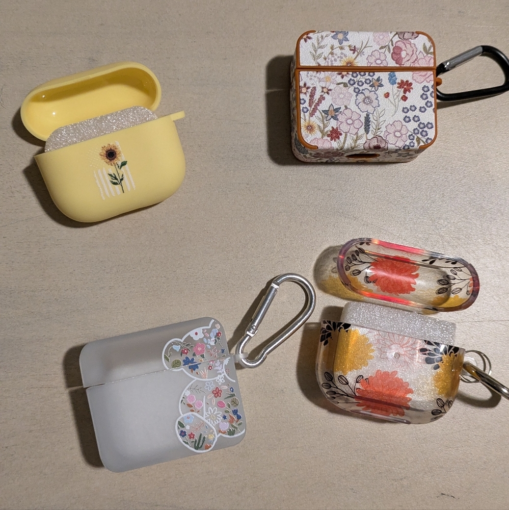 Bundle of Floral Airpod 3 cases